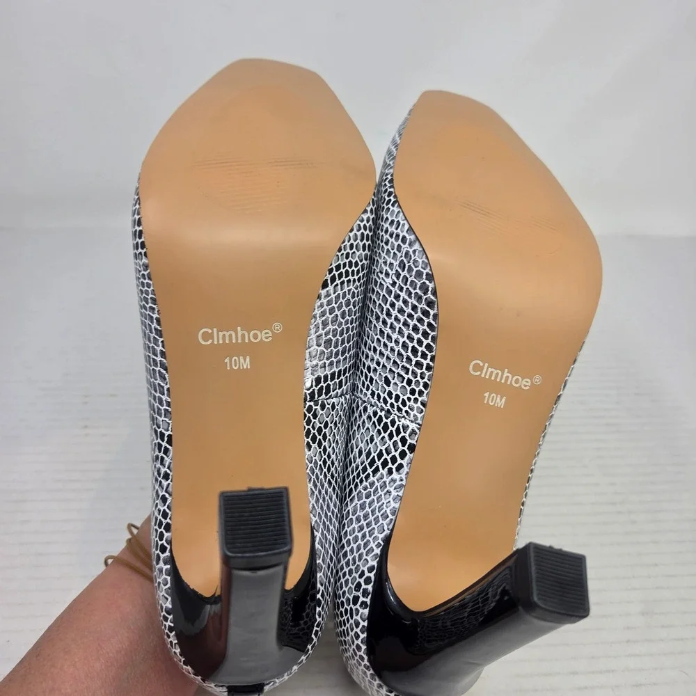 Clmhoe Pumps Women 10M Silver Snakeskin Patent Square Toe Block Heel Chic 10M
